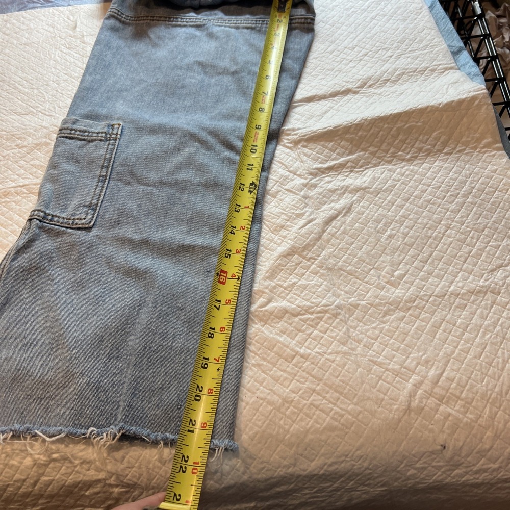 BDG Urban Outfitter Womens Jeans Blue Denim Cargo Relaxed Size 26. - Picture 9 of 12